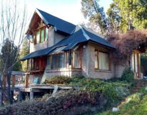 Casa amplia y luminosa